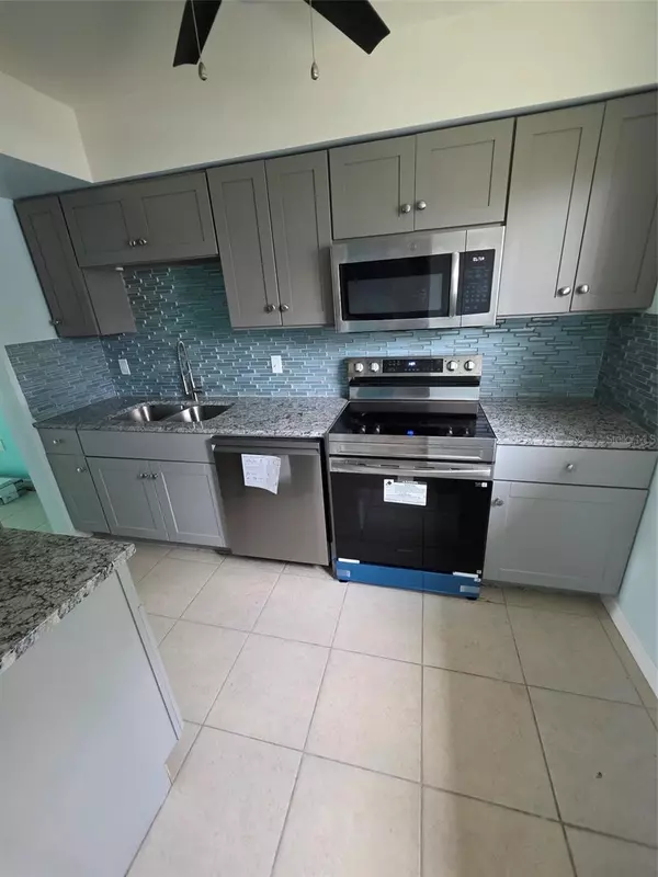 Punta Gorda, FL 33950,1020 W MARION AVE #41