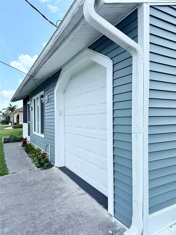 Port Charlotte, FL 33954,400 WATERSIDE ST