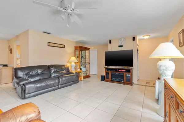 Port Charlotte, FL 33952,1437 ROMMEL ST