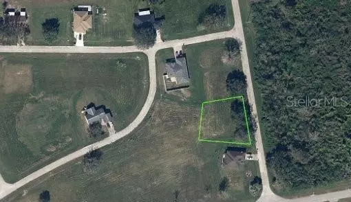 1108 BLUE HERON DR, Sebring, FL 33876