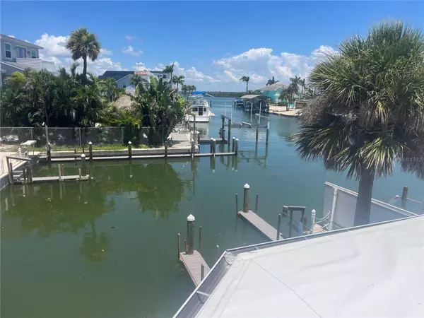 Englewood, FL 34223,1385 GULF BLVD #1-3