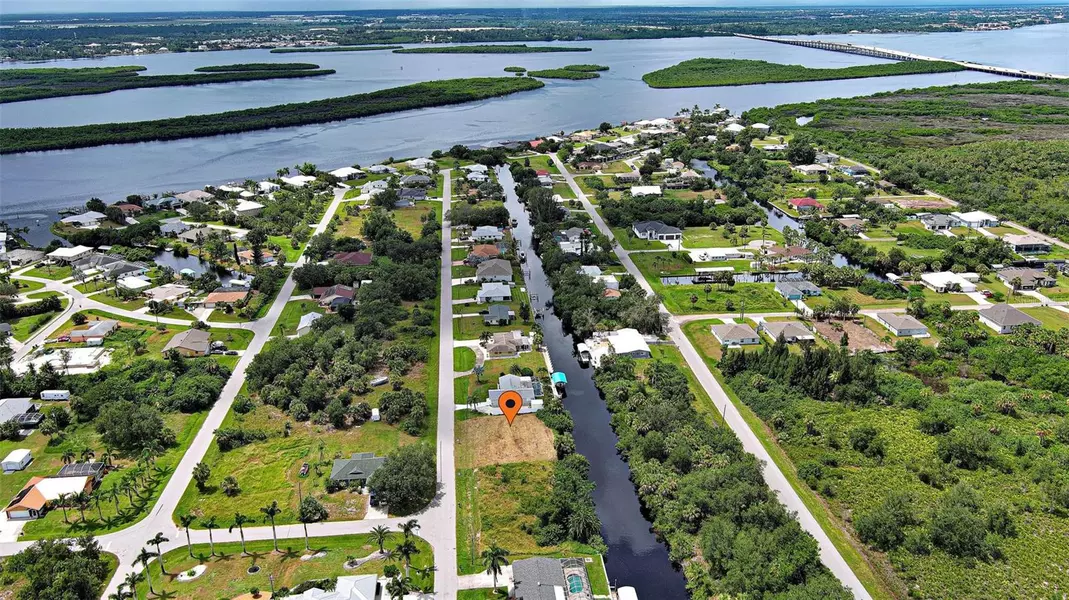 3383 DESOTO DR, Punta Gorda, FL 33983