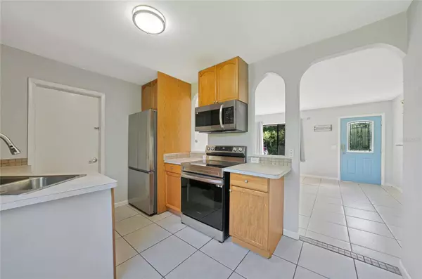 Port Charlotte, FL 33948,713 MERRICK LN NW