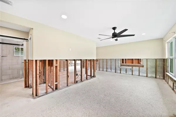 Punta Gorda, FL 33950,850 MARLIN DR