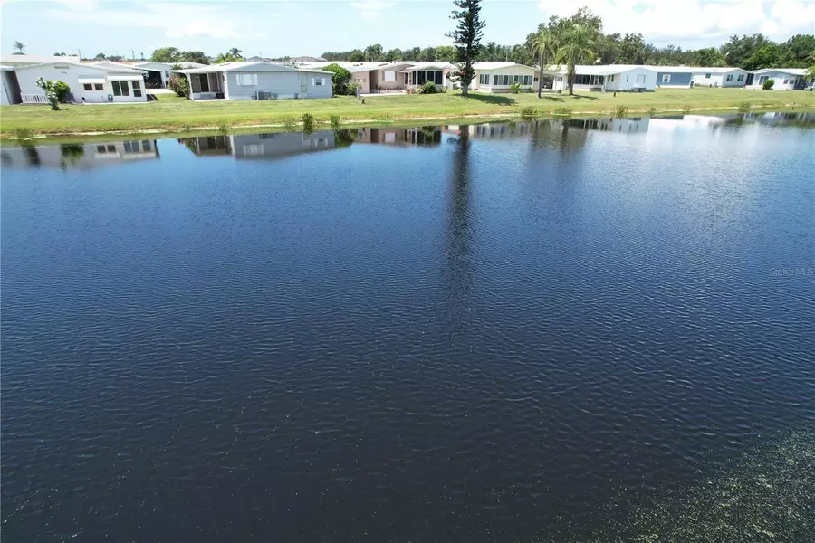 9103 34TH AVE E, Palmetto, FL 34221