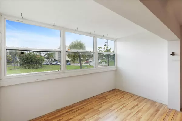 Port Charlotte, FL 33952,2300 AARON ST #206