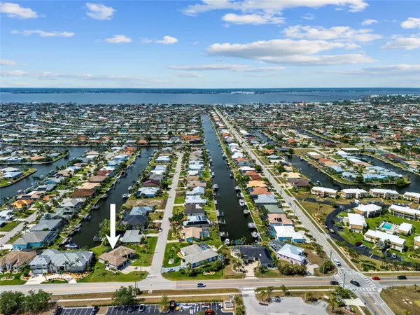 Punta Gorda, FL 33950,1099 CIMARRON DR