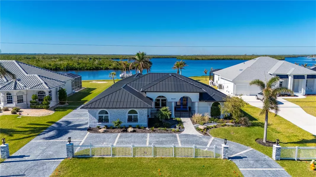 5117 COLLINGSWOOD BLVD, Port Charlotte, FL 33948