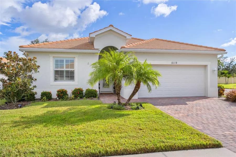 5119 GRAND CYPRESS BLVD, North Port, FL 34287