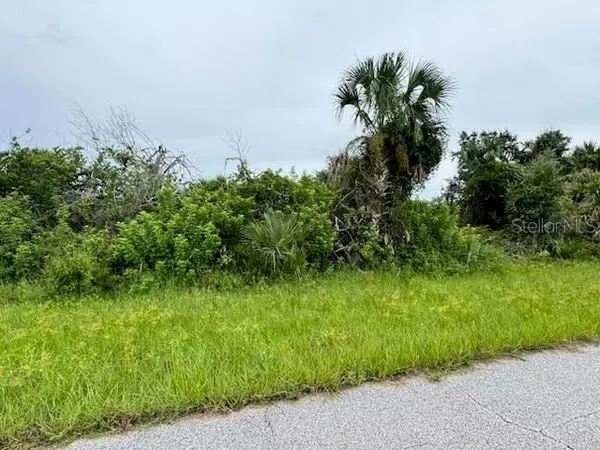 Port Charlotte, FL 33981,7207 DOOLEY