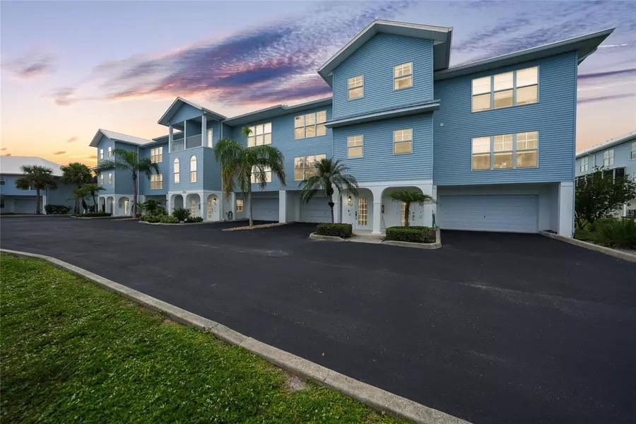3923 CAPE HAZE DR #304, Rotonda West, FL 33947