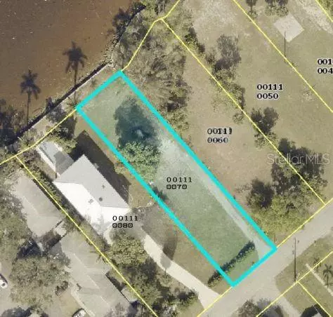 Fort Myers, FL 33916,3353 E RIVERSIDE DR
