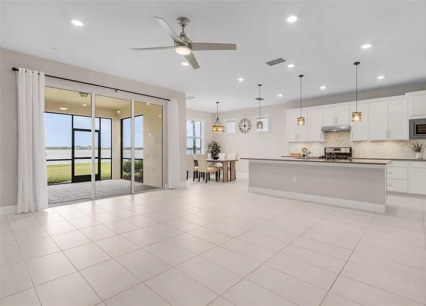42211 EDGEWATER DR, Punta Gorda, FL 33982