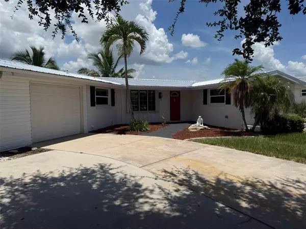 Port Charlotte, FL 33952,138 LELAND ST SE