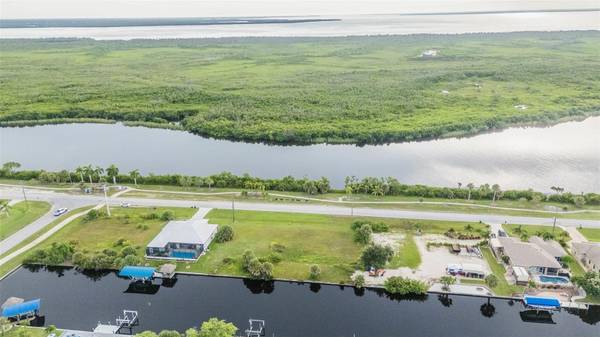 Port Charlotte, FL 33981,8853 ST PAUL DR