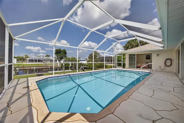 Port Charlotte, FL 33948,18254 KERRVILLE CIR