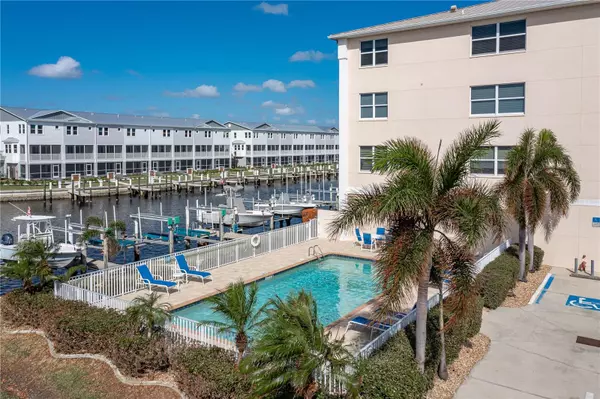 Punta Gorda, FL 33950,268 LEWIS CIR #132