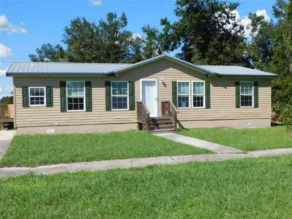 200 COLUMBIA ST, Arcadia, FL 34266