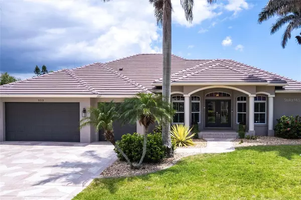 Punta Gorda, FL 33950,523 SAINT GIRONS CT