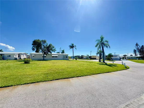 North Port, FL 34287,401 BLACKBURN BLVD