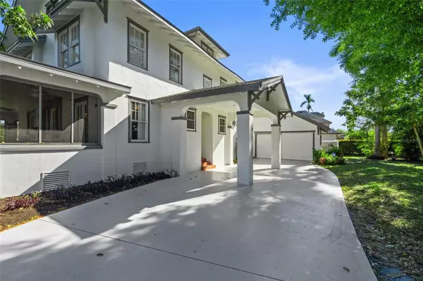 Fort Myers, FL 33901,3235 AVOCADO DR