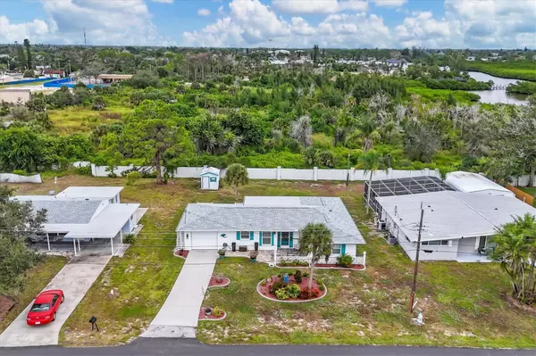 Englewood, FL 34223,40 CRESTVIEW DR