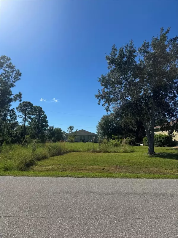 Port Charlotte, FL 33952,23185 ALASKA AVE