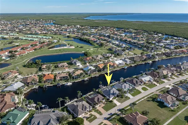 Punta Gorda, FL 33950,4014 LA COSTA ISLAND CT