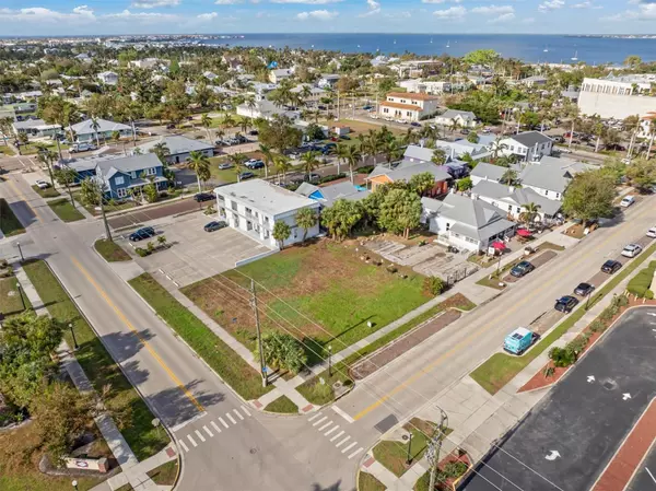 345 TAYLOR ST, Punta Gorda, FL 33950