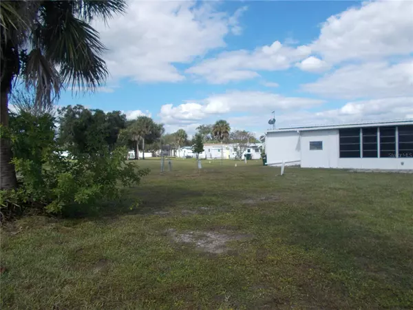 North Port, FL 34287,5751 HOLIDAY PARK BLVD