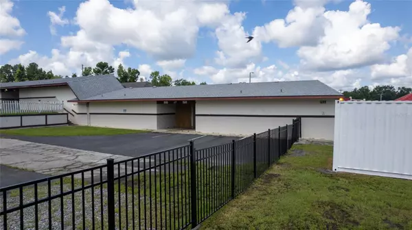 649 W BASE ST, Madison, FL 32340