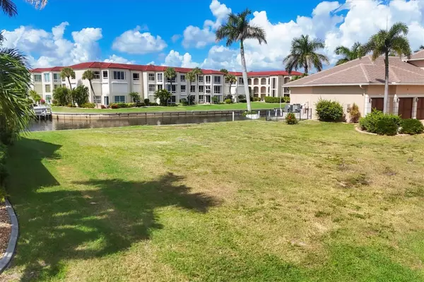 Punta Gorda, FL 33950,7 HIBISCUS DR