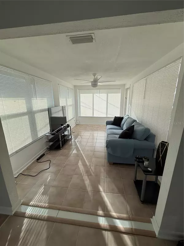 Englewood, FL 34223,7 MANOR CT #B
