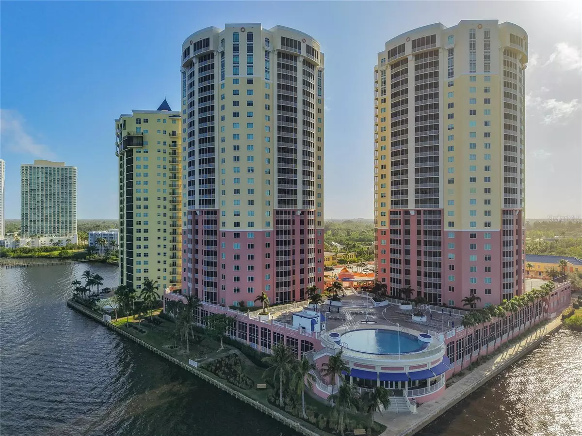 Fort Myers, FL 33916,2745 1ST ST #111
