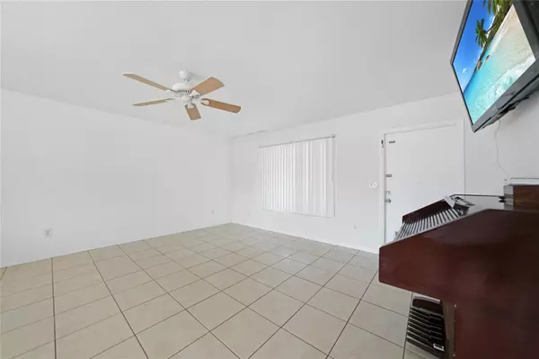 North Port, FL 34287,4806 CALAH ST