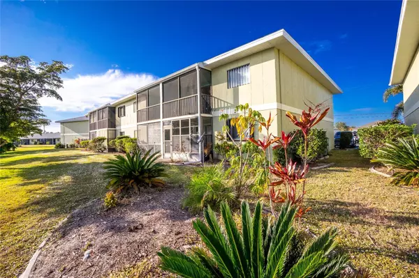 Punta Gorda, FL 33983,25225 RAMPART BLVD #1701