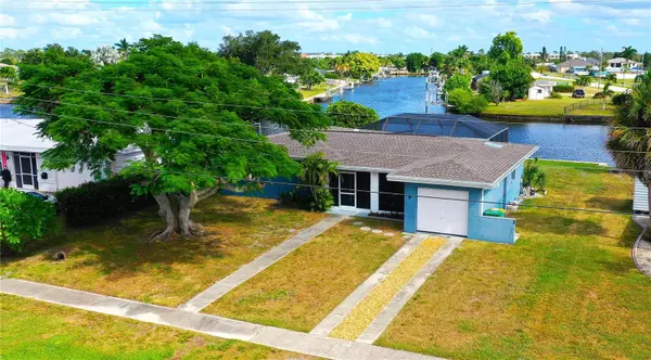 Port Charlotte, FL 33952,4371 CONWAY BLVD