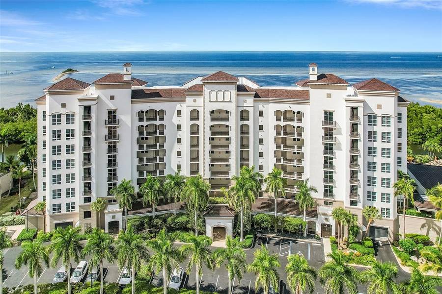 3329 SUNSET KEY CIR #203, Punta Gorda, FL 33955