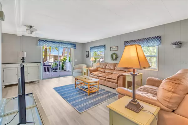 Port Charlotte, FL 33980,2100 KINGS HWY #127