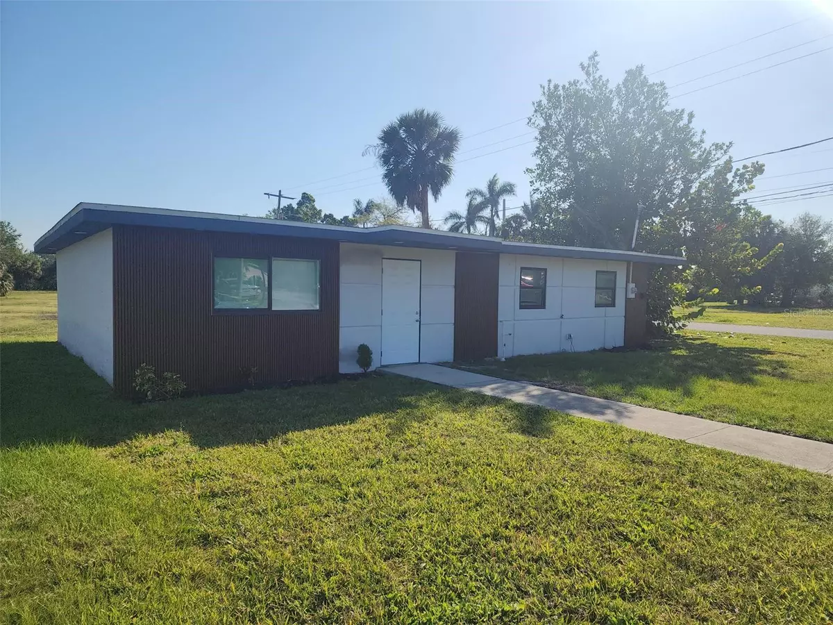 Punta Gorda, FL 33950,404 HARGREAVES AVE