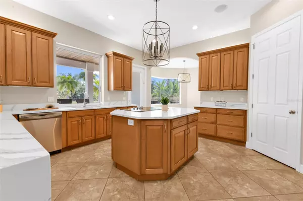 Punta Gorda, FL 33982,5595 RIVERSIDE DR