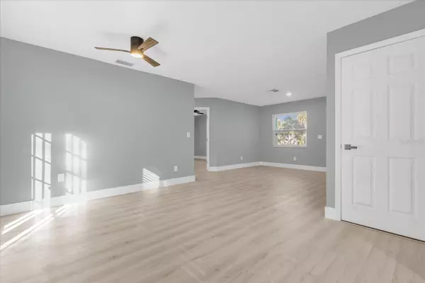 Hudson, FL 34667,8440 LAFITTE DR