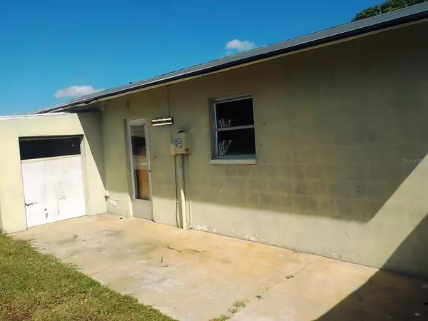 Rotonda West, FL 33947,30 OAKLAND HILLS CT