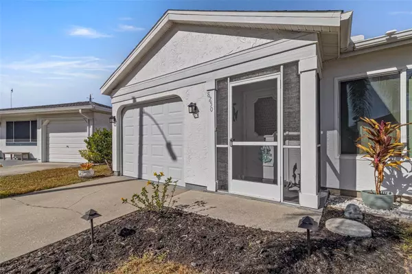 North Port, FL 34287,8250 PICKWICK RD