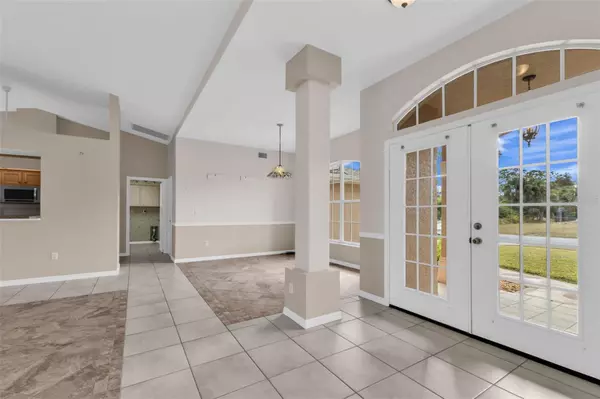 North Port, FL 34288,5442 E HILLSBOROUGH BLVD