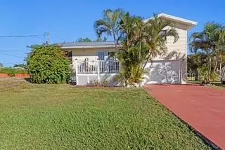 Punta Gorda, FL 33950,2835 WISTERIA PL