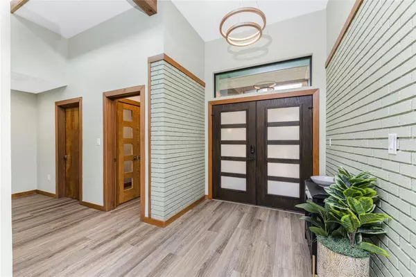 Punta Gorda, FL 33950,504 MCGREGOR ST