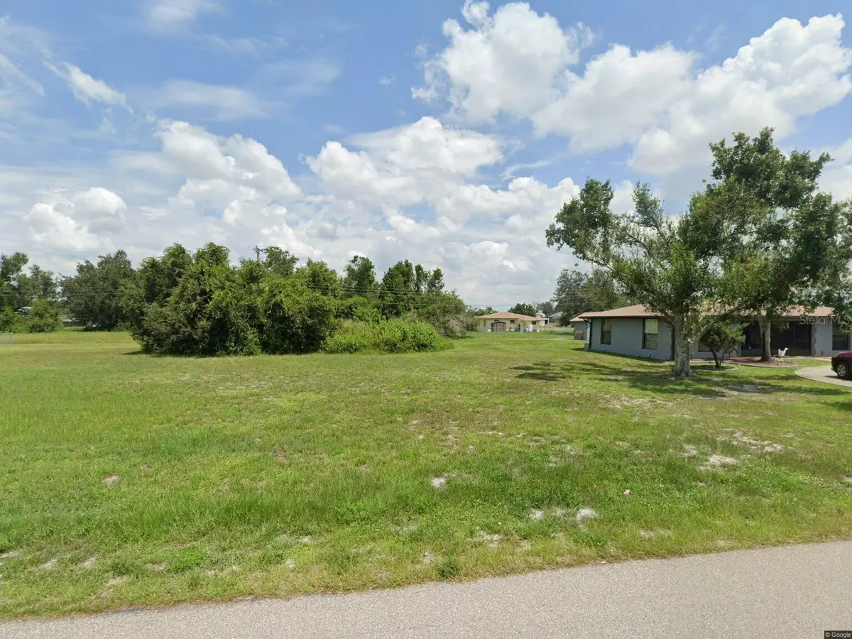 Punta Gorda, FL 33982,30168 HOLLY RD