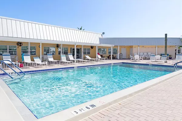 Punta Gorda, FL 33950,10303 BURNT STORE RD #93