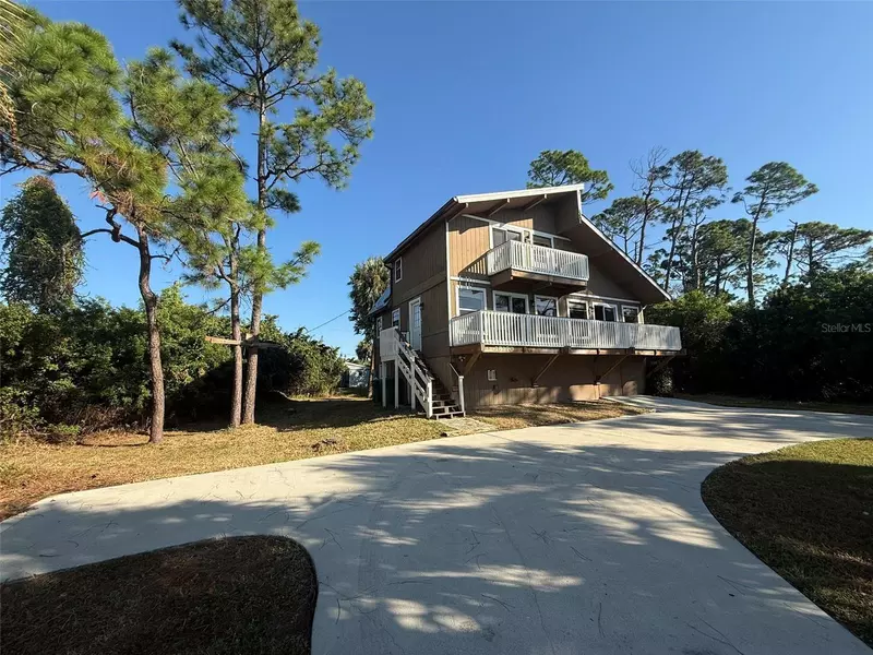 18170 LAKE WORTH BLVD, Port Charlotte, FL 33948